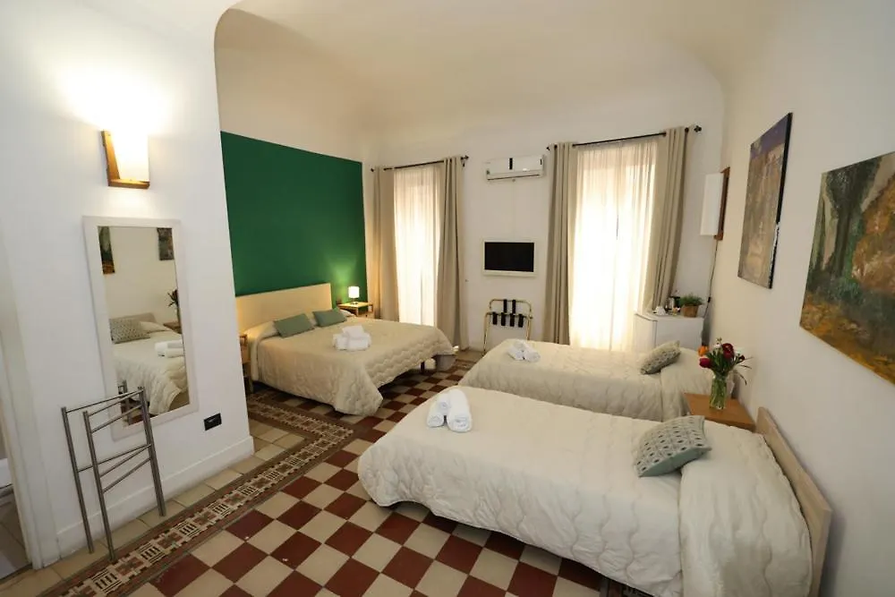 Ai Tintori Bed & Breakfast Palermo 3*,  Italy